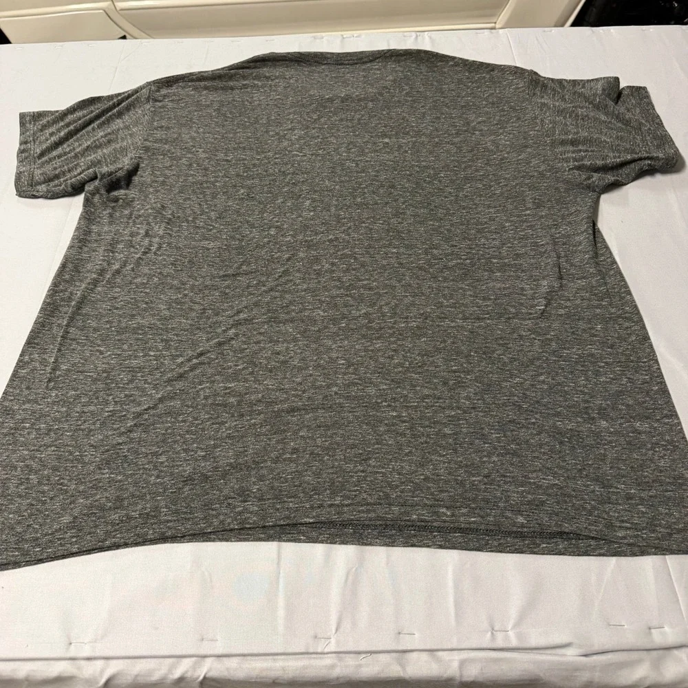 Levi Strauss & Co‎ Mens 2XL Charcoal Gray Heather Graphic T-Shirt Short Sleeve
